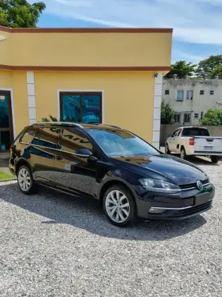 VOLKSWAGEN GOLF 1.4 250 TSI TOTAL FLEX VARIANT HIGHLINE TIPTRONIC VOLKSWAGEN GOLF 1.4 250 TSI TOTAL FLEX VARIANT HIGHLINE TIPTRONIC