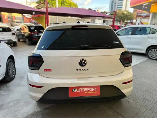 VOLKSWAGEN-POLO-2024