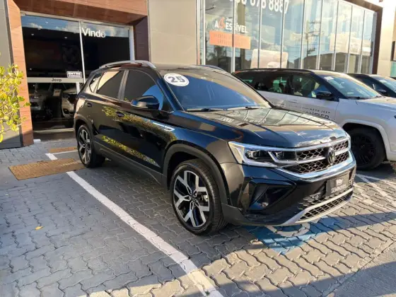 VOLKSWAGEN TAOS 1.4 250 TSI TOTAL FLEX HIGHLINE AUTOMÁTICO