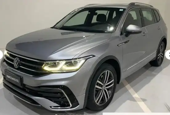 VOLKSWAGEN-TIGUAN-2023