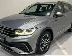 VOLKSWAGEN TIGUAN 2.0 300 TSI GASOLINA ALLSPACE R-LINE AUTOMÁTICO VOLKSWAGEN TIGUAN 2.0 300 TSI GASOLINA ALLSPACE R-LINE AUTOMÁTICO