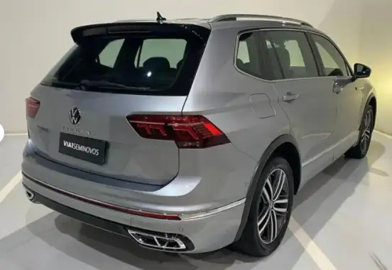 VOLKSWAGEN-TIGUAN-2023