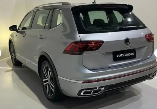 VOLKSWAGEN-TIGUAN-2023