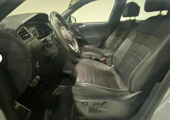 VOLKSWAGEN-TIGUAN-2023