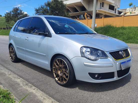 VOLKSWAGEN-POLO-1.6 MI 8V FLEX 4P MANUAL VOLKSWAGEN-POLO-2009