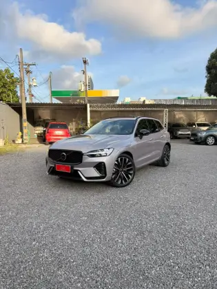 VOLVO XC60 2.0 T8 PHEV ULTRA DARK AWD GEARTRONIC
