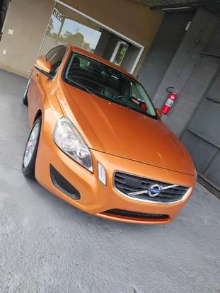 VOLVO-S60-2011
