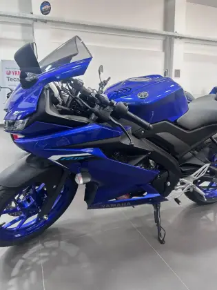 YAMAHA YZF R15 