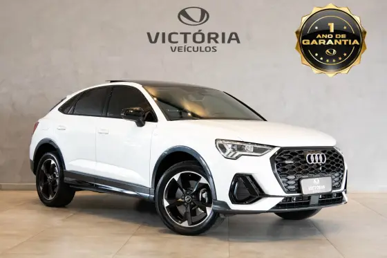 AUDI Q3 2.0 40 TFSI GASOLINA SPORTBACK PERFORMANCE BLACK QUATTRO TIPTRONIC AUDI Q3 2.0 40 TFSI GASOLINA SPORTBACK PERFORMANCE BLACK QUATTRO TIPTRONIC