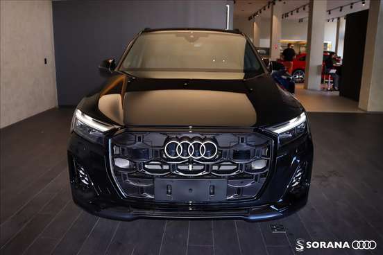 AUDI-Q7-2025