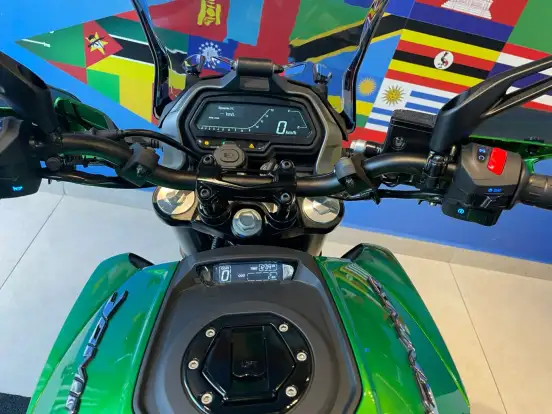 BAJAJ-DOMINAR 400-2026