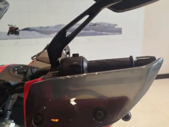 BAJAJ-DOMINAR 400 BAJAJ-DOMINAR 400-2026