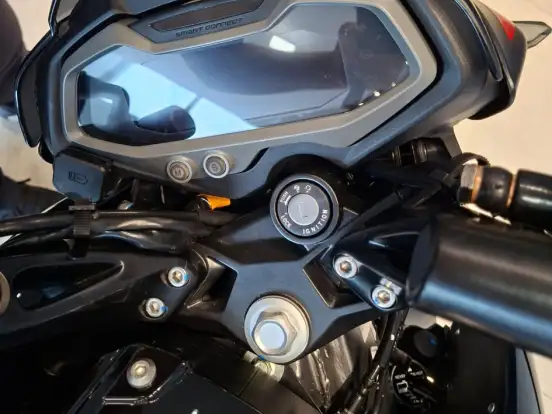 BAJAJ-DOMINAR NS200 BAJAJ-DOMINAR NS200-2026