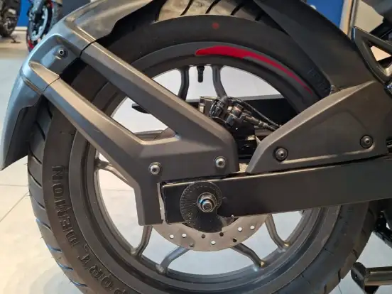 BAJAJ-DOMINAR NS200 BAJAJ-DOMINAR NS200-2026
