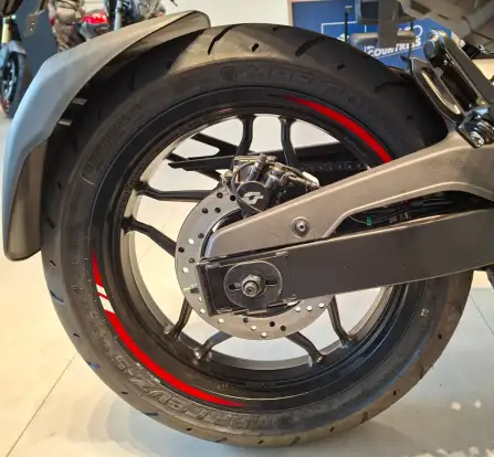 BAJAJ-DOMINAR NS400Z BAJAJ-DOMINAR NS400Z-2026