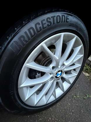 BMW-120i-2016
