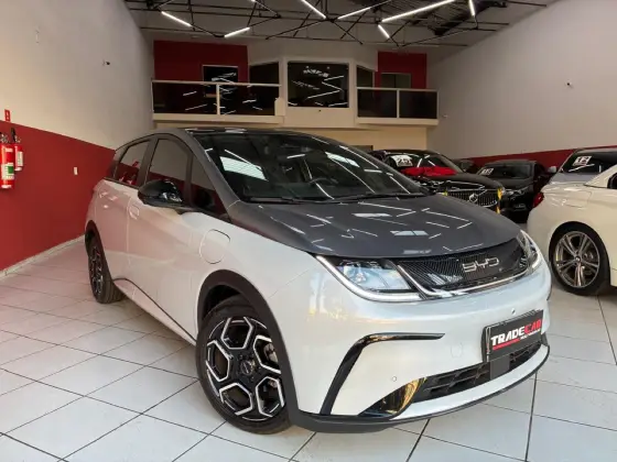 BYD DOLPHIN 60,5 KW ELÉTRICO PLUS BYD DOLPHIN 60,5 KW ELÉTRICO PLUS