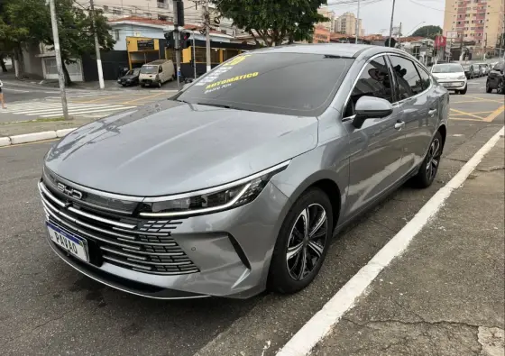 BYD KING 1.5 DM-I PHEV GS AUTOMÁTICO