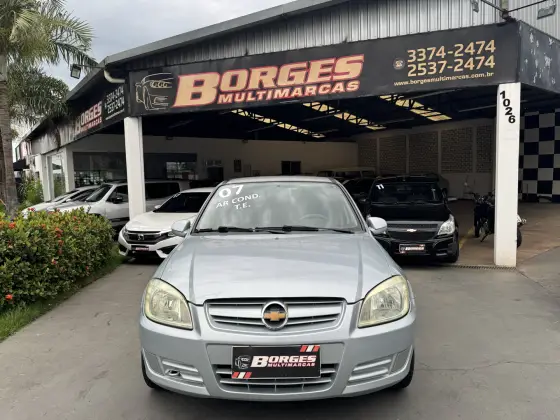 CHEVROLET CELTA 1.0 MPFI LIFE 8V FLEX 4P MANUAL CHEVROLET CELTA 1.0 MPFI LIFE 8V FLEX 4P MANUAL