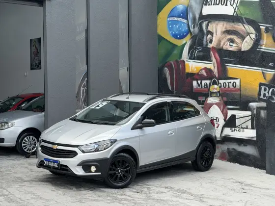 CHEVROLET ONIX 1.4 MPFI ACTIV 8V FLEX 4P MANUAL