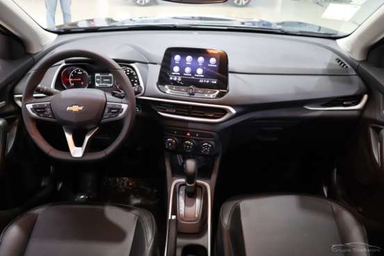 CHEVROLET-TRACKER-2025