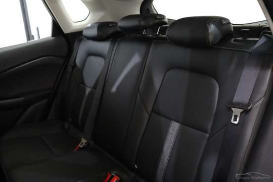 CHEVROLET-TRACKER-2025