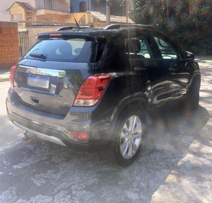 CHEVROLET-TRACKER-2017