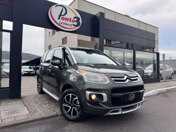 CITROËN AIRCROSS 1.6 EXCLUSIVE 16V FLEX 4P MANUAL CITROËN AIRCROSS 1.6 EXCLUSIVE 16V FLEX 4P MANUAL