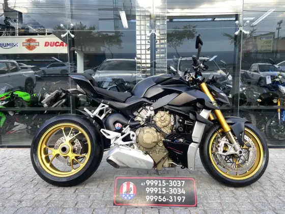 DUCATI STREETFIGHTER V4 S DUCATI STREETFIGHTER V4 S
