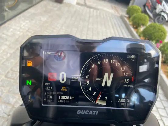 DUCATI-STREETFIGHTER V4 S-2022