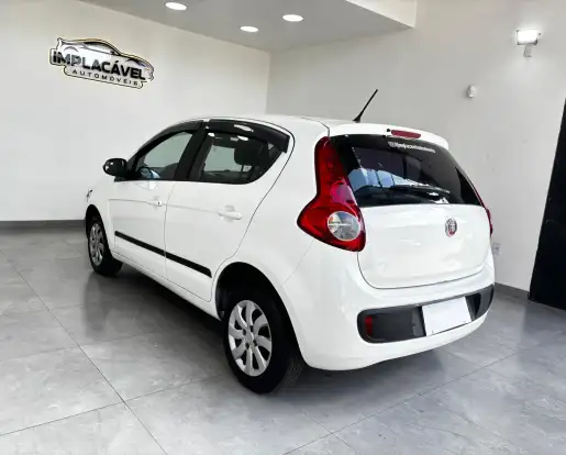 FIAT-PALIO-2017