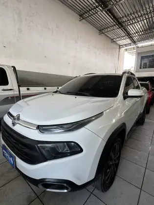 FIAT TORO 1.8 16V EVO FLEX FREEDOM AT6 FIAT TORO 1.8 16V EVO FLEX FREEDOM AT6