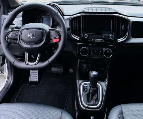 FIAT-STRADA-2024