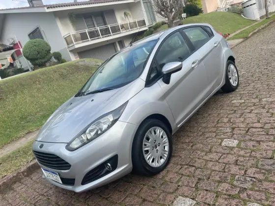 FORD FIESTA 1.5 SE HATCH 16V FLEX 4P MANUAL