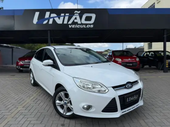 FORD FOCUS 1.6 SE 16V FLEX 4P POWERSHIFT