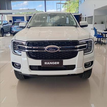 FORD RANGER 3.0 V6 TURBO DIESEL CD XLT 4X4 AUTOMÁTICO