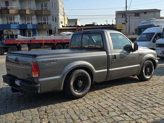 FORD-F-250-4.2 XL 4X2 CS TURBO INTERCOOLER DIESEL 2P MANUAL FORD-F-250-2002