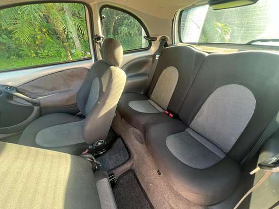 FORD-KA-2005