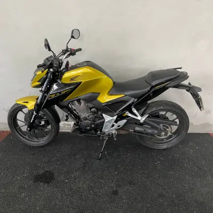 HONDA CB 300F TWISTER ABS HONDA CB 300F TWISTER ABS