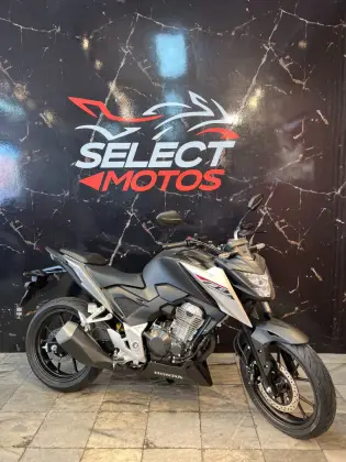 HONDA CB 300F TWISTER CBS HONDA CB 300F TWISTER CBS