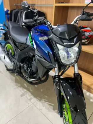 HONDA CB TWISTER HONDA CB TWISTER