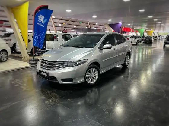HONDA CITY 1.5 LX 16V FLEX 4P MANUAL HONDA CITY 1.5 LX 16V FLEX 4P MANUAL