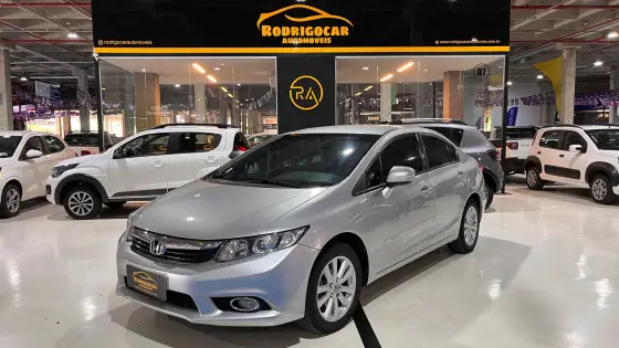 HONDA CIVIC 2.0 LXR 16V FLEX 4P AUTOMÁTICO HONDA CIVIC 2.0 LXR 16V FLEX 4P AUTOMÁTICO