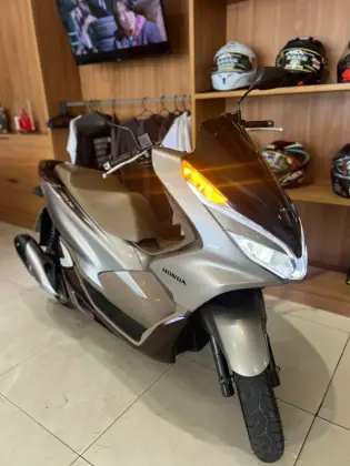 HONDA PCX 