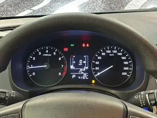 HYUNDAI-CRETA-1.6 16V FLEX 1 MILLION AUTOMÁTICO HYUNDAI-CRETA-2018