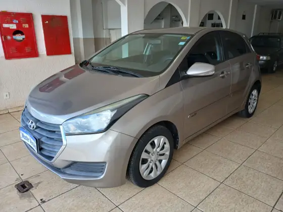 HYUNDAI HB20 1.0 COMFORT 12V FLEX 4P MANUAL