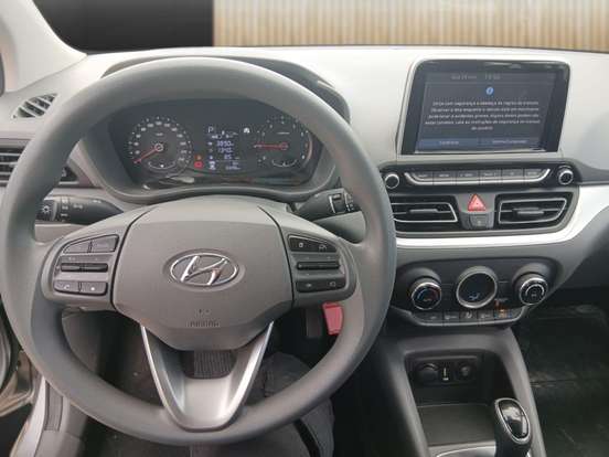 HYUNDAI-HB20S-2025