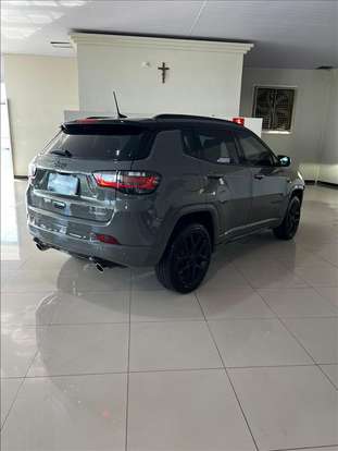 JEEP-COMPASS-2024