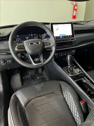 JEEP-COMPASS-2024