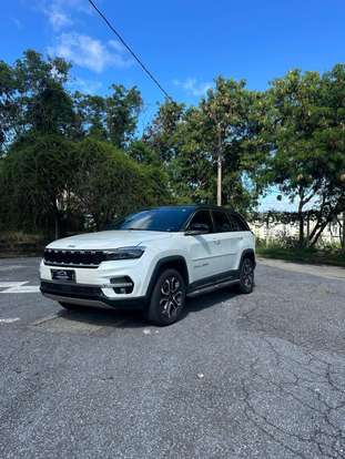 JEEP-COMMANDER-2021